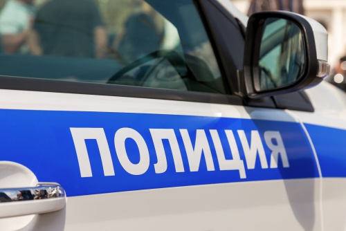 В Липецкой области 10-летняя школьница выбросила в окно 240 тыс. руб.