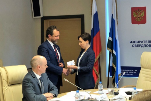 Руководителя сети Центров защиты прав граждан зарегистрировали кандидатом в губернаторы Свердловской области