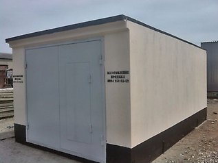 Блок комнаты в хабаровске. Гараж блок комната. Гараж из блок комнаты. Гараж бетонный блок комната. Железобетонный гараж бокс монолитный.