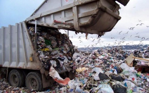 В 2017 году россияне станут платить больше за вывоз мусора