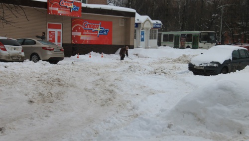 Власти Перми оштрафовали коммунальщиков за некачественную уборку снега