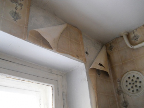 Мироновский Центр помог жителю Кемерова заставить коммунальщиков починить фасад дома