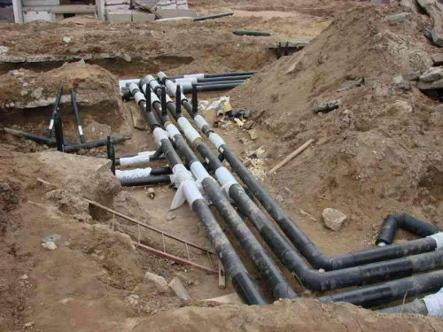 Жители городка под Брянском самостоятельно построили водопровод