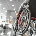 Для инвалидов в три раза сократят срок получения компенсации за средства реабилитации