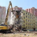 Расселение аварийного жилья в России ускорится в 65 раз. Это как?