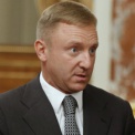 Сергей Миронов вновь потребовал уволить министра образования
