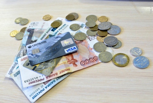 С помощью мироновского Центра жительница Владивостока вернула незаконно снятые с карты деньги