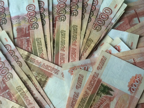 В Петербурге поймали мошенников, укравших у блокадницы 700 000 рублей