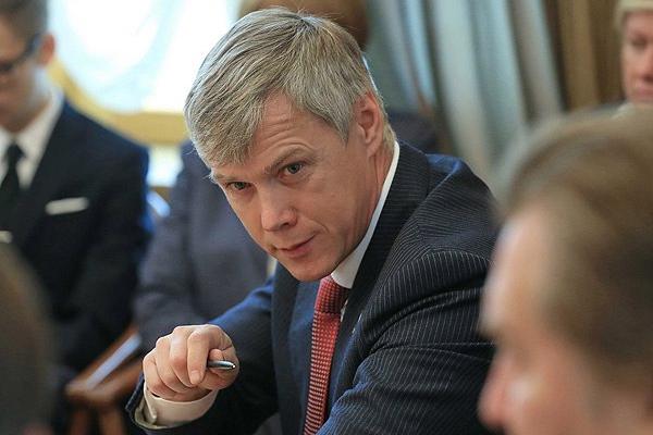 «Пора избавляться от доллара»: в Госдуме прокомментировали новые санкции США «Пора избавляться от доллара»: в Госдуме прокомментировали новые санкции США