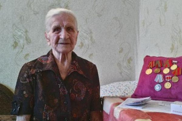 Вам не положено: в Саратове 96-летней труженице тыла отказались выдавать льготный слуховой аппарат Вам не положено: в Саратове 96-летней труженице тыла отказались выдавать льготный слуховой аппарат