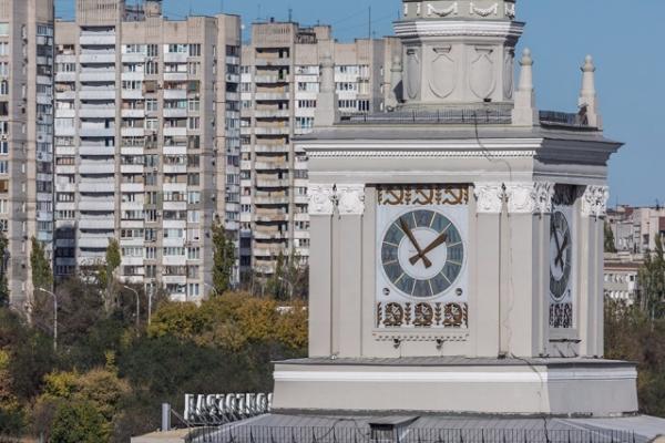 Волгоград больше не желает жить по московскому времени Волгоград больше не желает жить по московскому времени