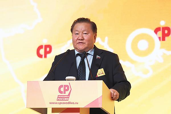 Депутат Госдумы Тумусов назвал главные причины недоверия россиян к качеству отечественных лекарств Депутат Госдумы Тумусов назвал главные причины недоверия россиян к качеству отечественных лекарств